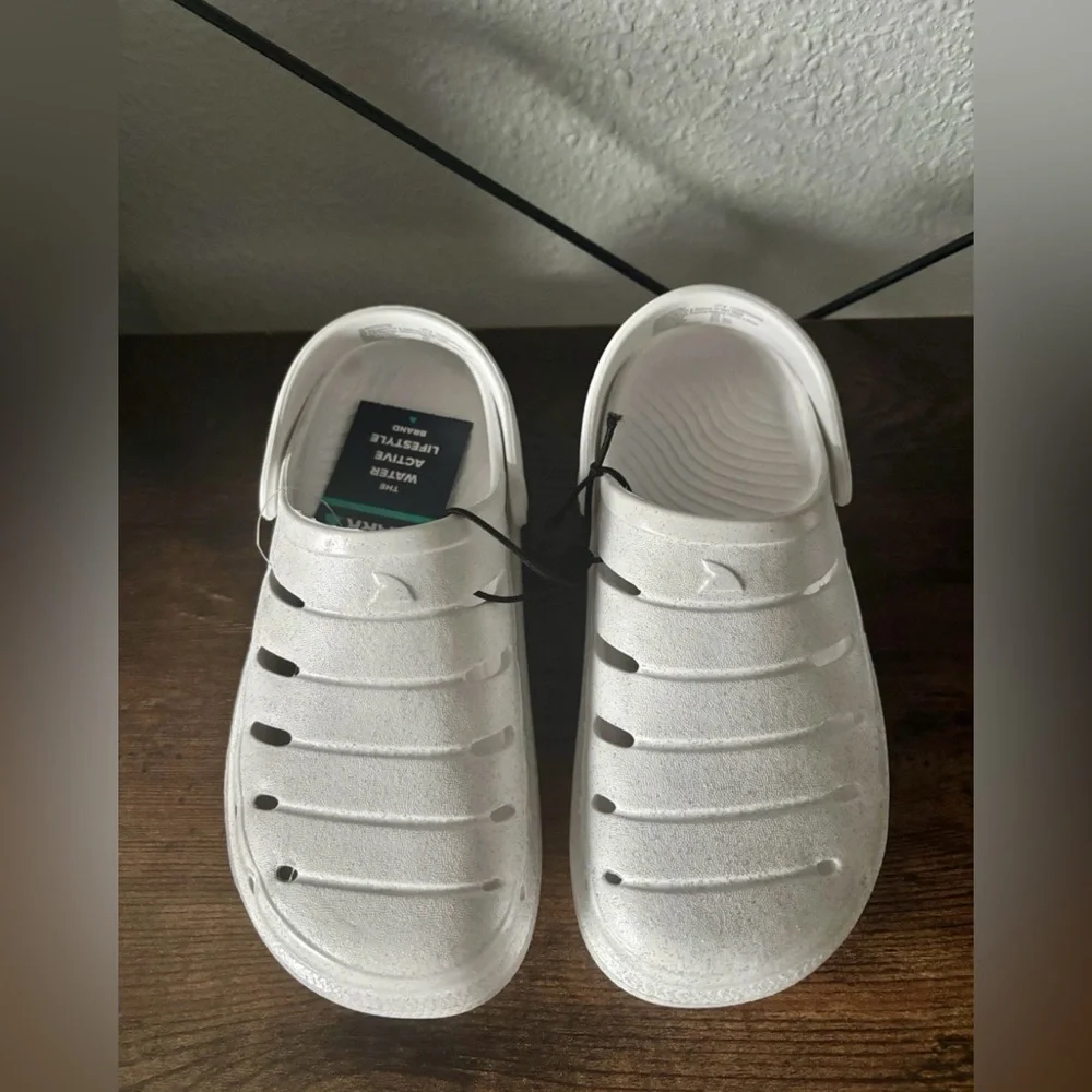 White Shimmery Slip-On Kids Girls Clog Sandals Size 1
